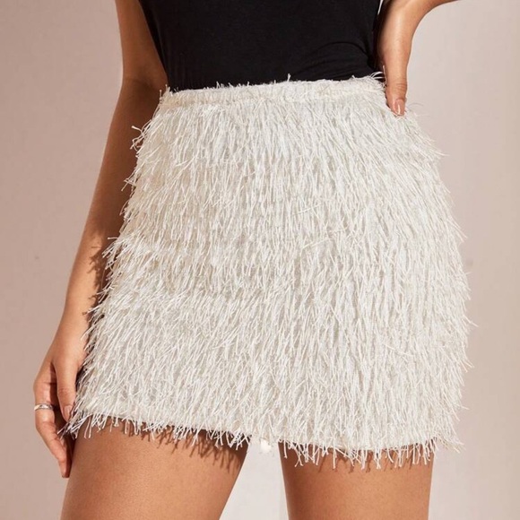 SHEIN BAE Women's Solid Color Fringed Skirt - NWOT - Picture 4 of 6